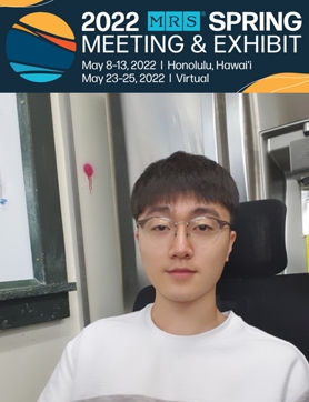 훈규가 미국에서 개최된 '2022 Materials Research Society (MRS 2022) Spring Meeting'에서 구두발표를 하였습니다.