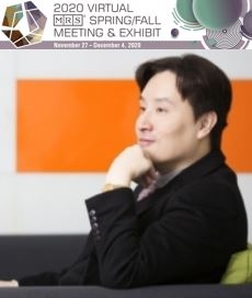 교수님께서 미국에서 개최된 '2020 Materials Research Society (MRS) virtual spring/fall meeting'에서 초청강연을 하셨습니다. 